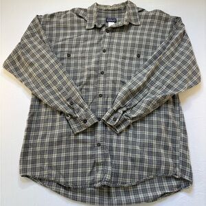 Patagonia Organic Cotton,Mens Large Plaid Shirt in Gray and Yellow